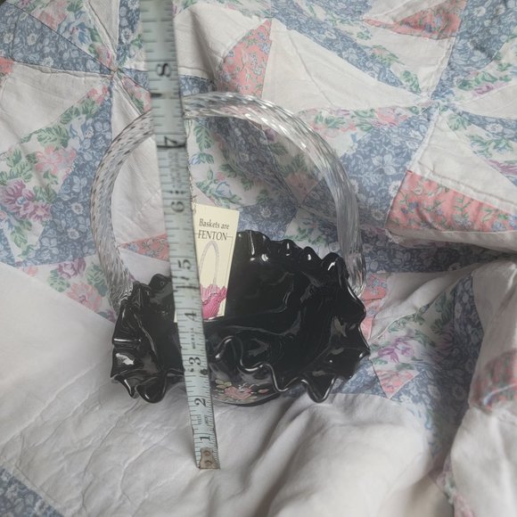 Vintage Fenton Handpainted and Signed Glass Onyx Basket Dish - Picture 5 of 5